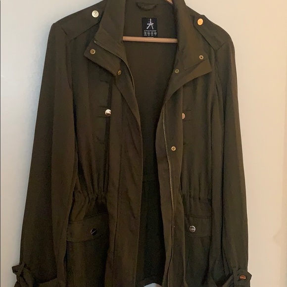 Green army style light jacket - Picture 4 of 6